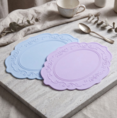 Oval Vintage Embossed Silicone Placemat Scalloped Edge Heat Resistant Non Slip Dining Table Mat Decorative Table Protector