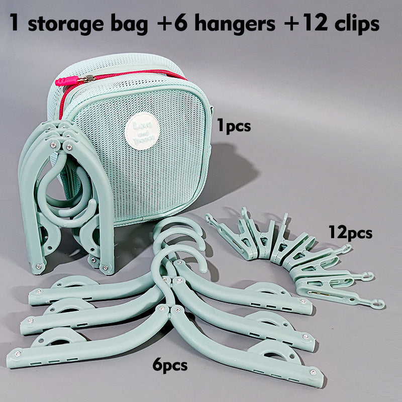 Foldable Travel Hanger Set – 6 Hangers, 12 Clips & Storage Bag