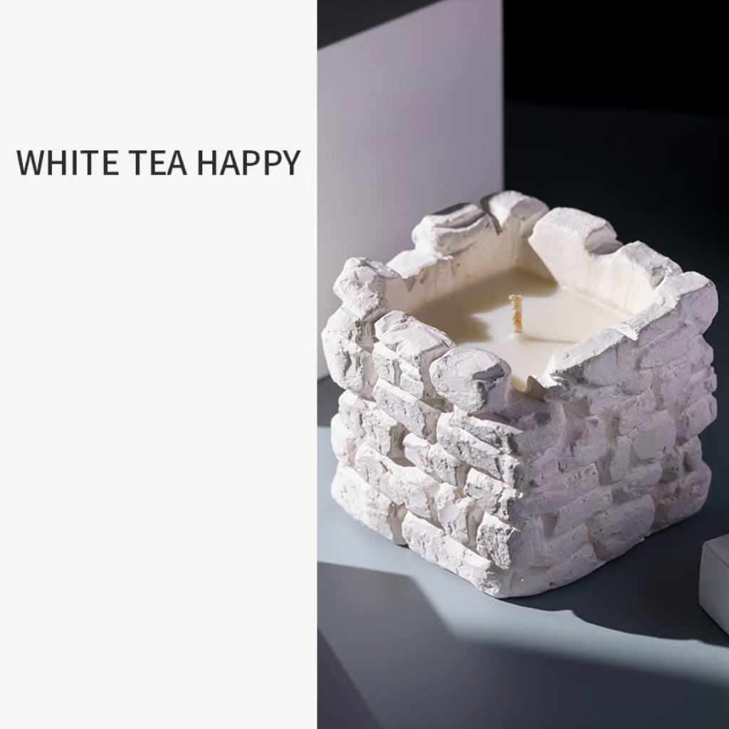 Nordic Castle Sculpted Scented Candle