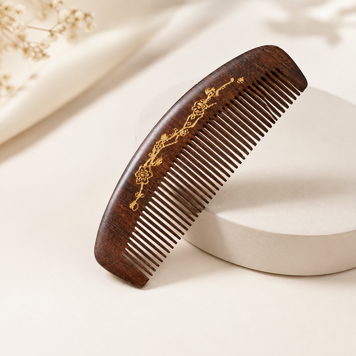 Black Golden Sandalwood Hair Comb