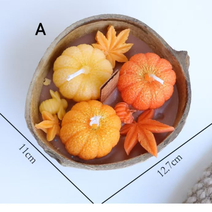 Pumpkin & Maple Leaf Scented Candle – Halloween Favor Candle